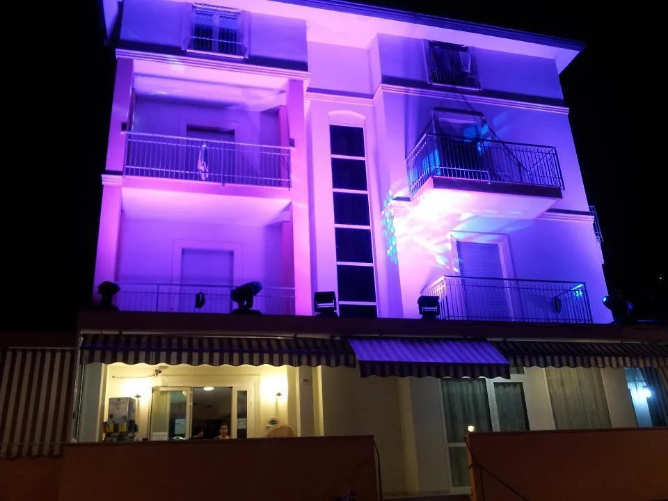 Hotel Malibu Mare Rímini 2*,  Italia