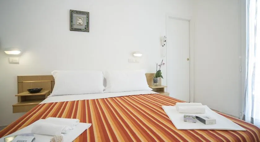 **  Hotel Malibu Mare Rímini Italia