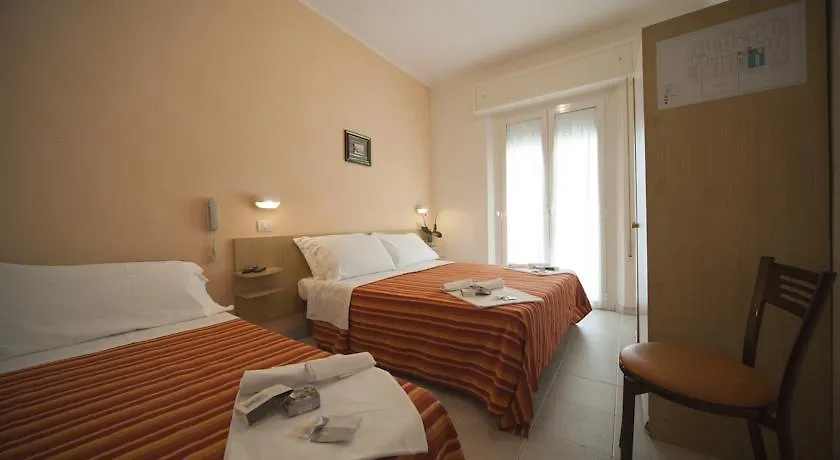**  Hotel Malibu Mare Rímini Italia