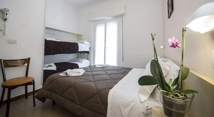 Hotel Malibu Mare Rimini 2*,